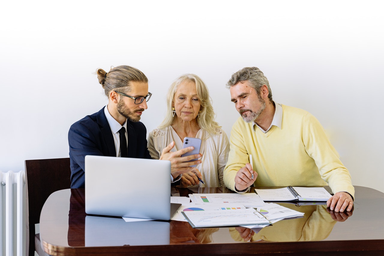 Insurance account manager working with a difficult client on personal lines coverage issue
